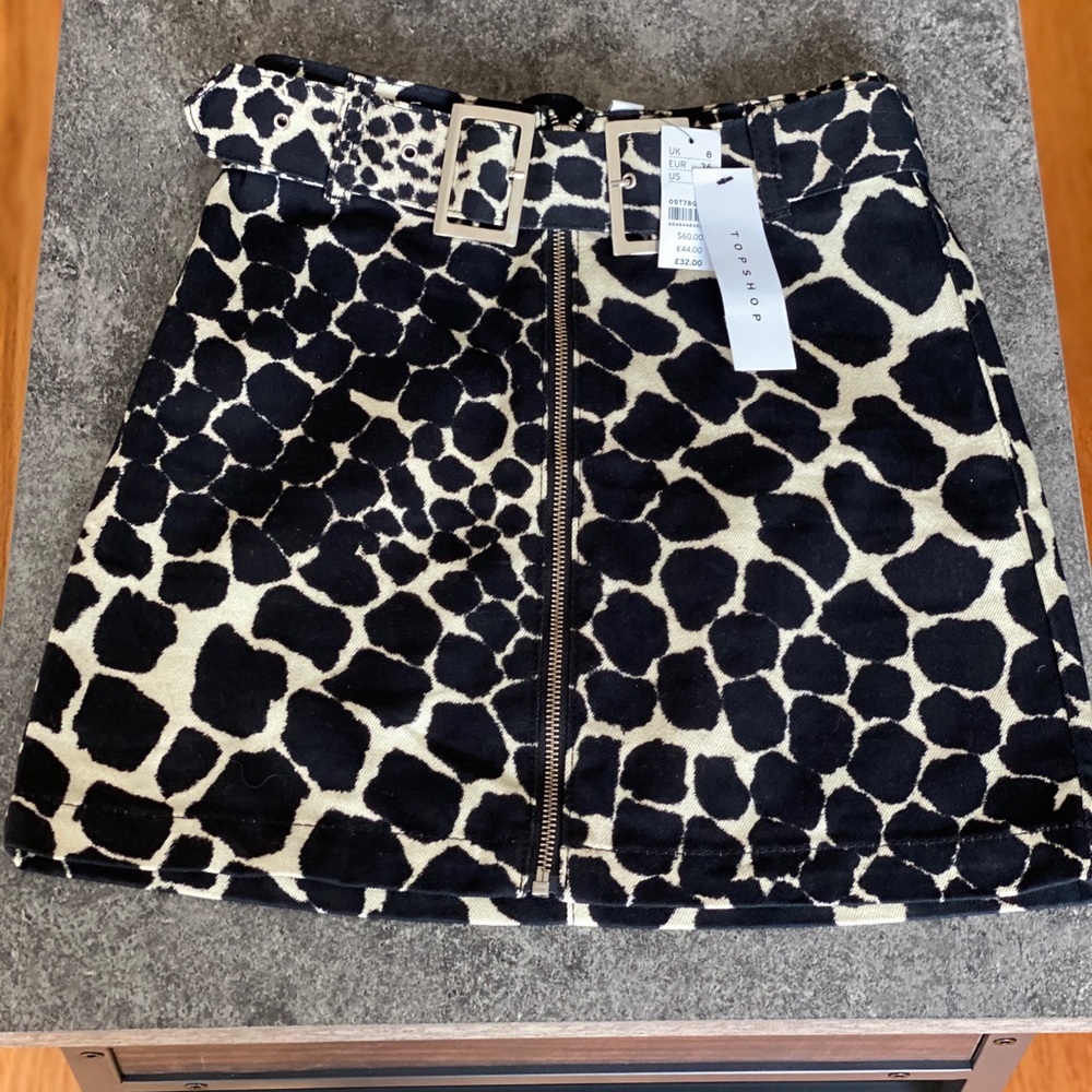 Top Shop printer skirt